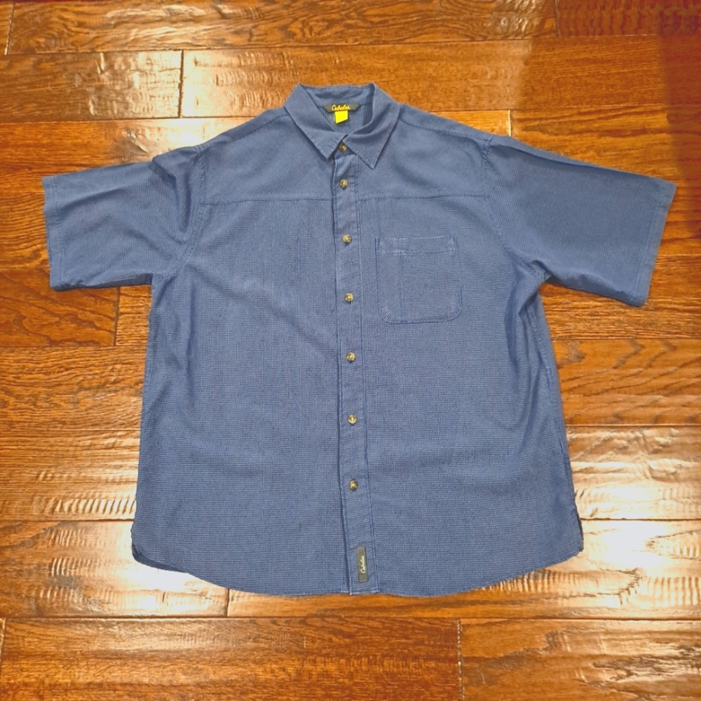 CABELAS SHORT SLEEVE SHIRT - LARGE
